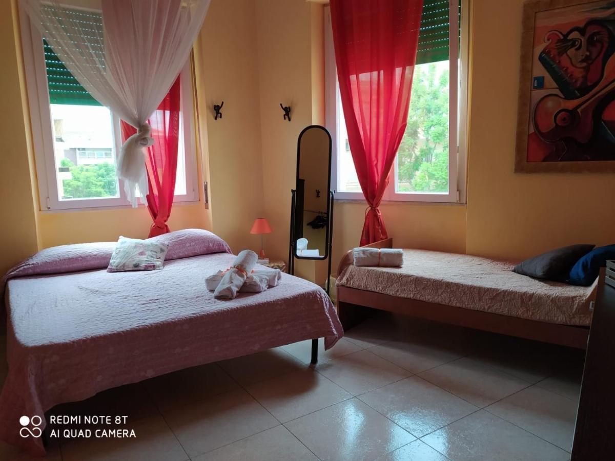 Ethos Rooms Cagliari Buitenkant foto