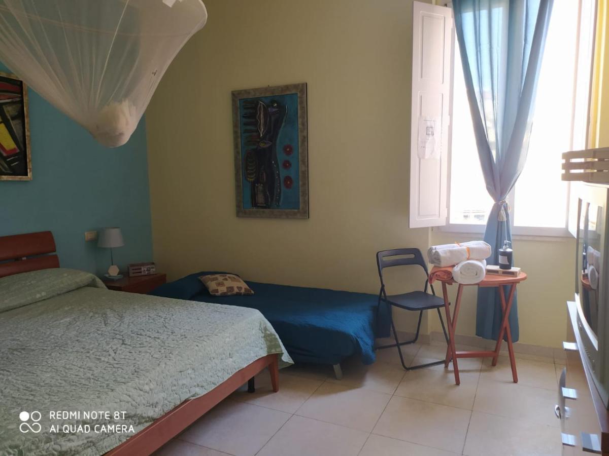 Ethos Rooms Cagliari Buitenkant foto