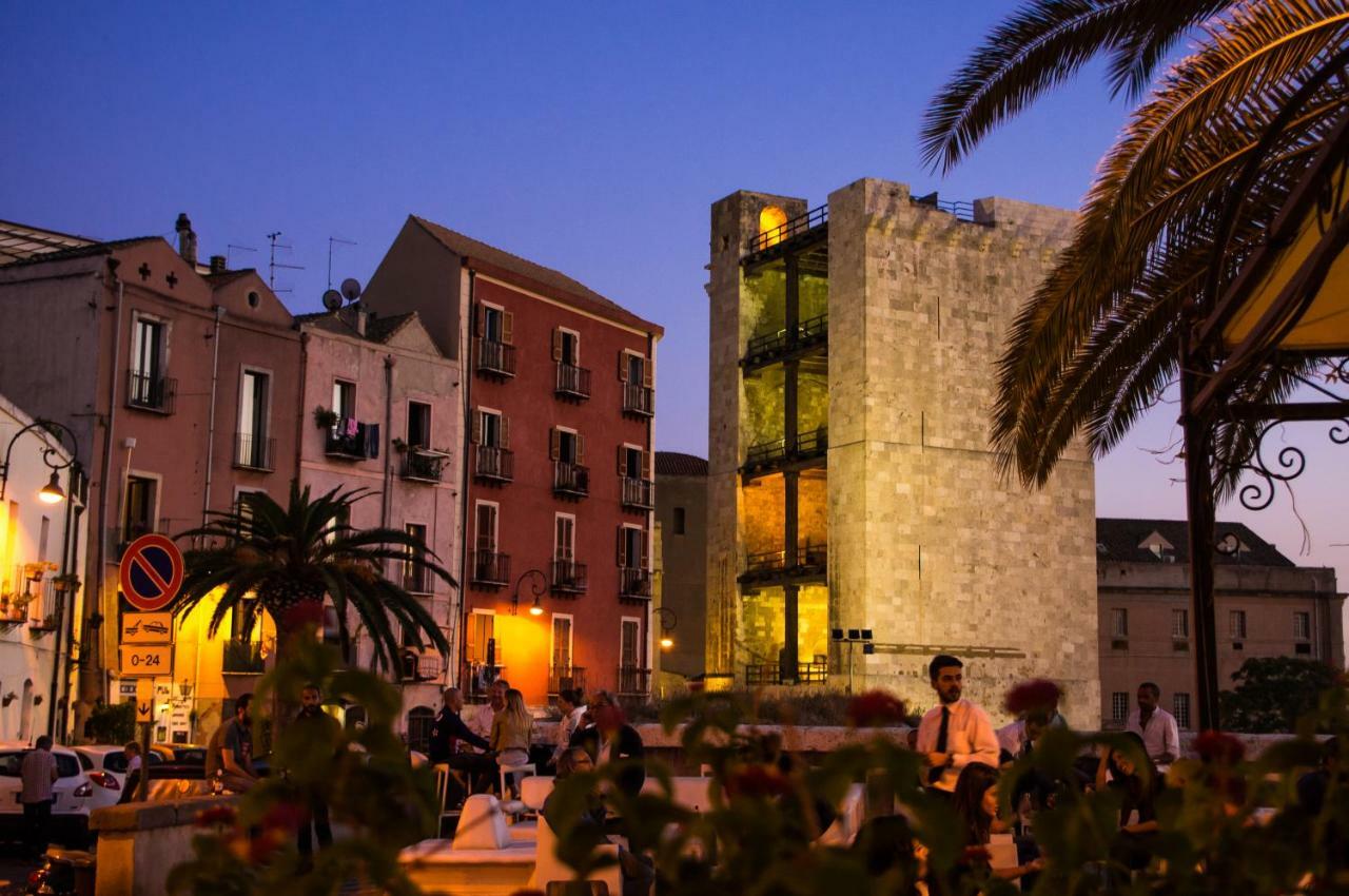 Ethos Rooms Cagliari Buitenkant foto