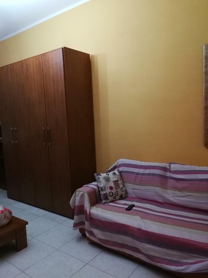 Ethos Rooms Cagliari Buitenkant foto
